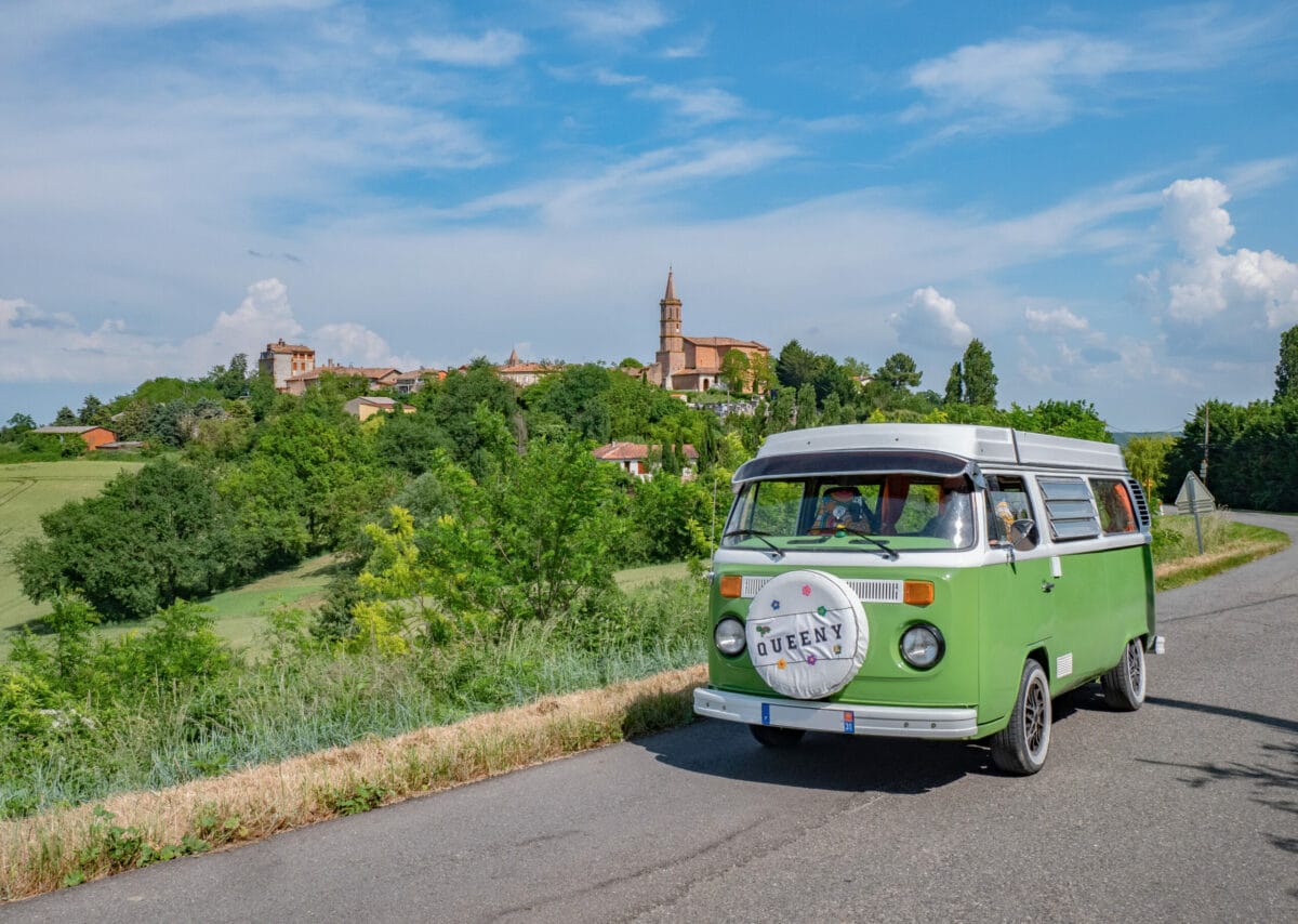 Vue sur le village du Castéra